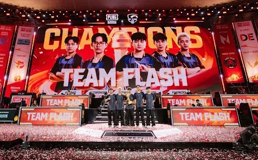 PUBG Mobile: Team Flash bảo vệ ngôi vương PMPL VN mùa Thu 2026